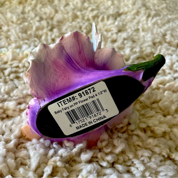 ♥️3/$15 Baby Fairy on Lily Pad Figurine New - Picture 9 of 10